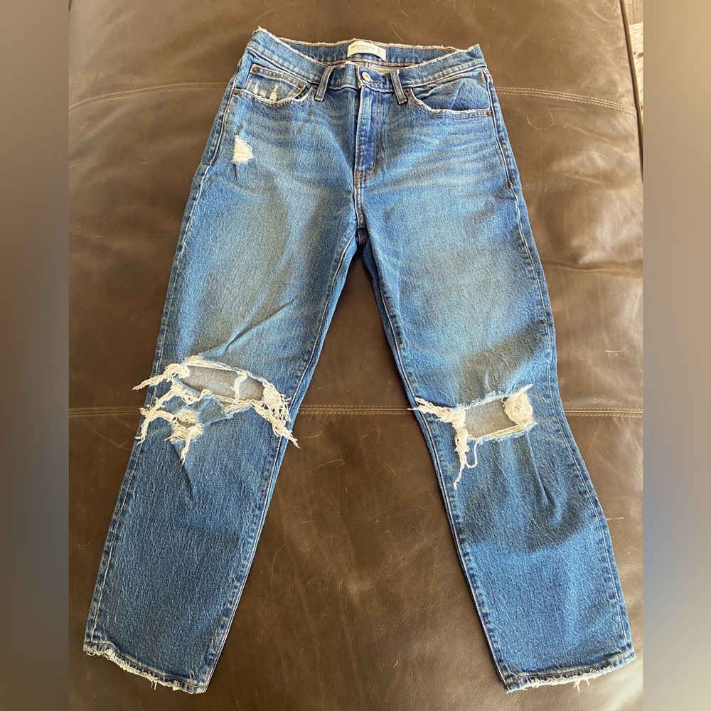 Abercrombie The Boyfriend Mid Rise Cropped Jean Sz 28